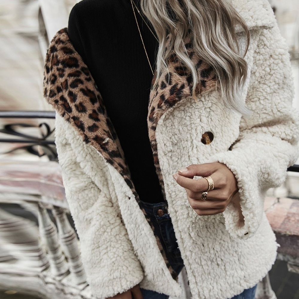 Off White Leopard Print Button up Teddy Coat Jacket - Picture 8 of 10